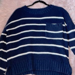 Sweater with strips